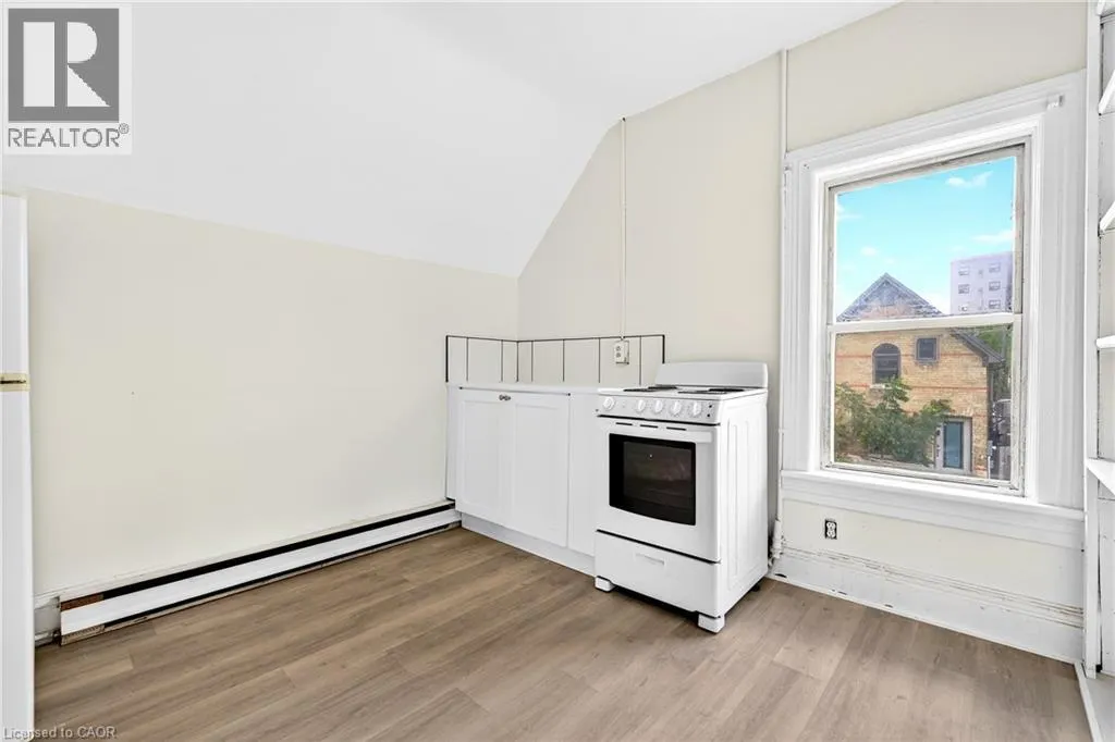 15 WARNOCK Street Unit# Upper #Upper