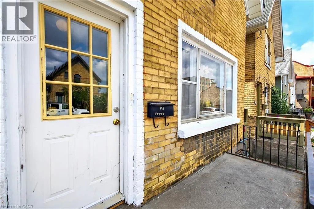 15 WARNOCK Street Unit# Upper #Upper
