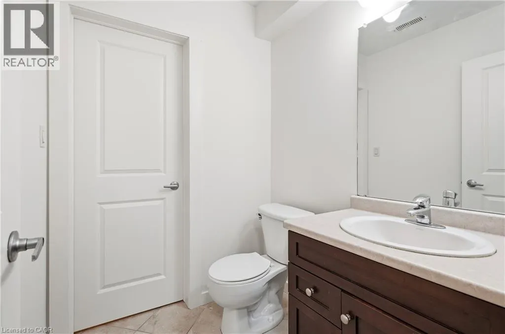 49 ONTARIO Street Unit# 8 #8