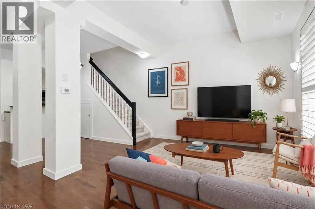 49 ONTARIO Street Unit# 8 #8