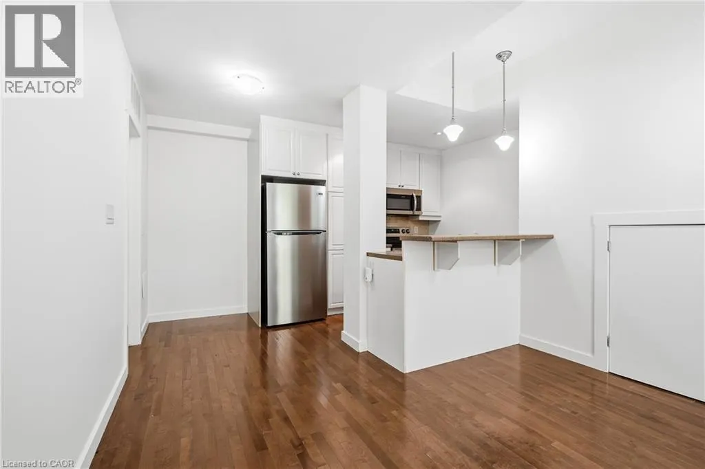 49 ONTARIO Street Unit# 8 #8