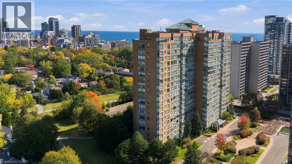 1276 MAPLE CROSSING Boulevard Unit# 1406 #1406
