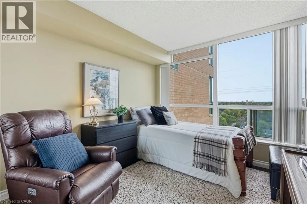 1276 MAPLE CROSSING Boulevard Unit# 1406 #1406