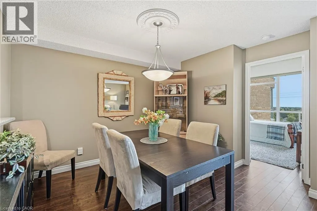 1276 MAPLE CROSSING Boulevard Unit# 1406 #1406