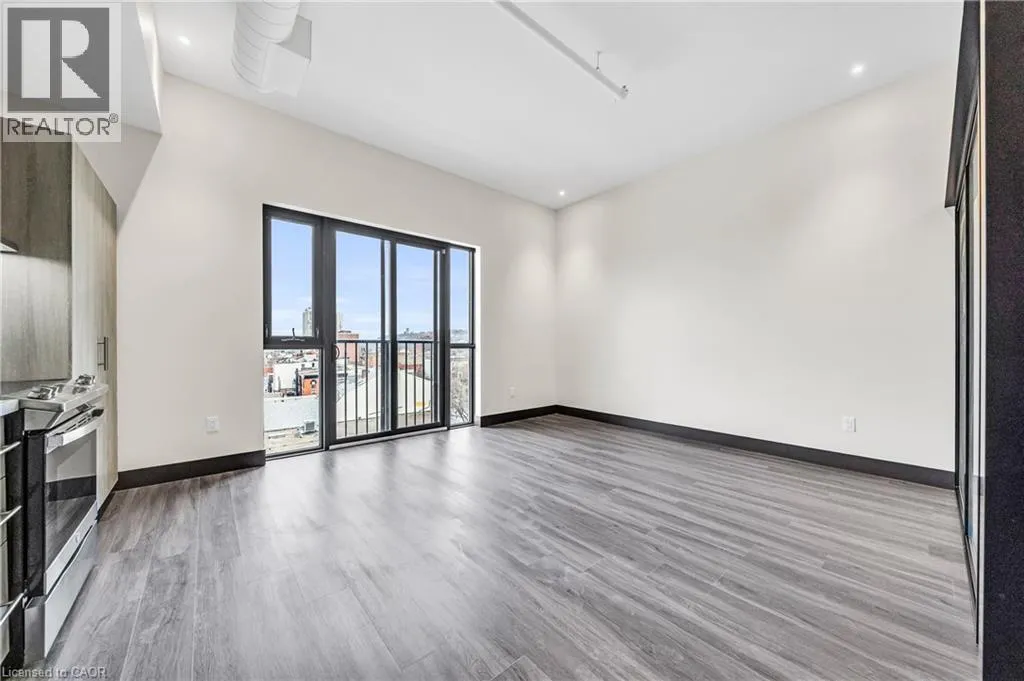 121 KING Street E Unit# 605 #605