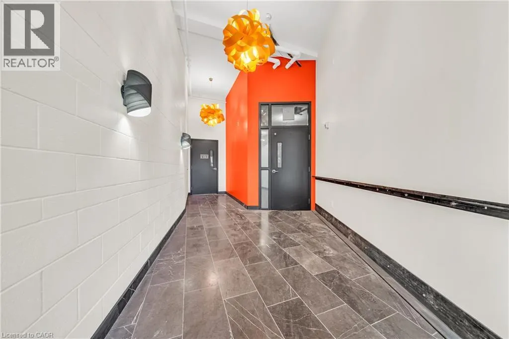 121 KING Street E Unit# 605 #605