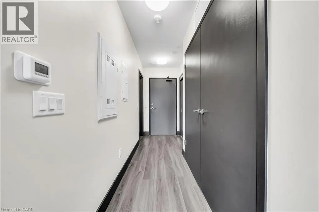 121 KING Street E Unit# 605 #605