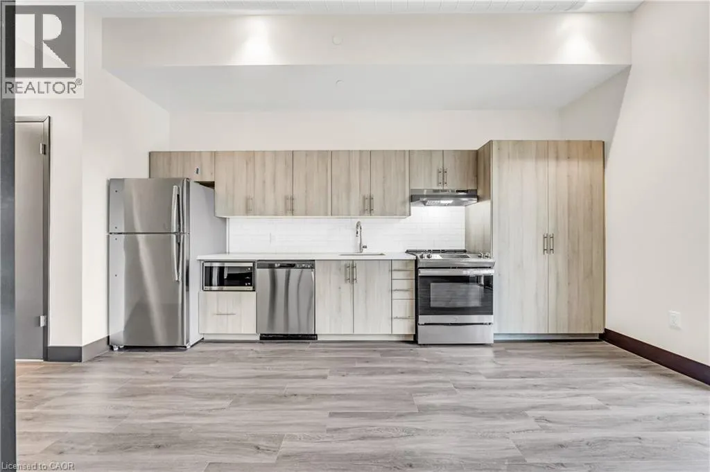 121 KING Street E Unit# 605 #605