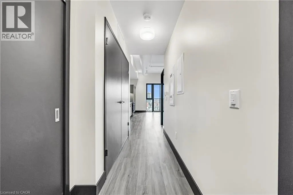 121 KING Street E Unit# 605 #605