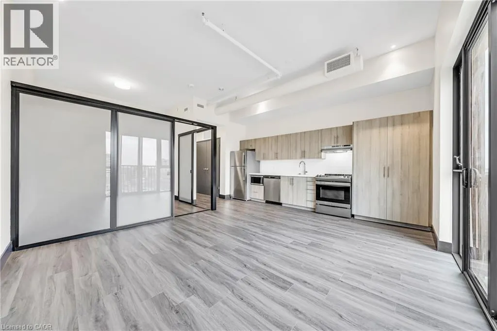 121 KING Street E Unit# 605 #605