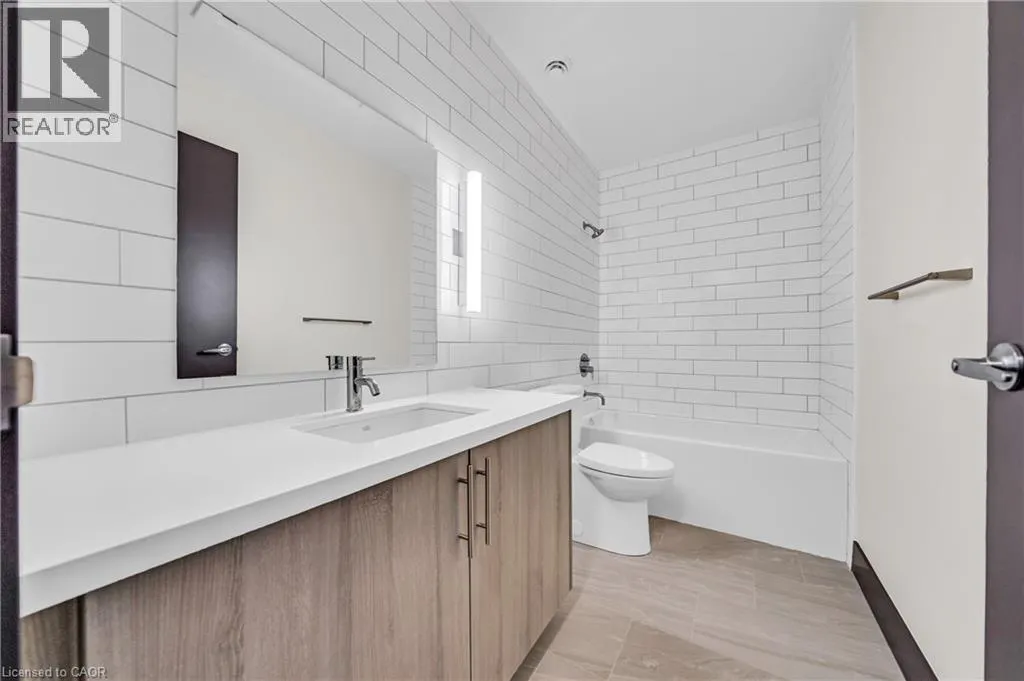 121 KING Street E Unit# 605 #605