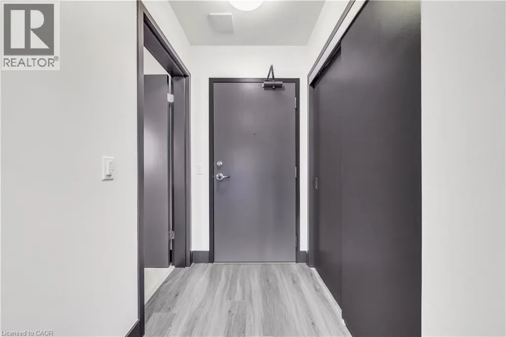 121 KING Street E Unit# 605 #605