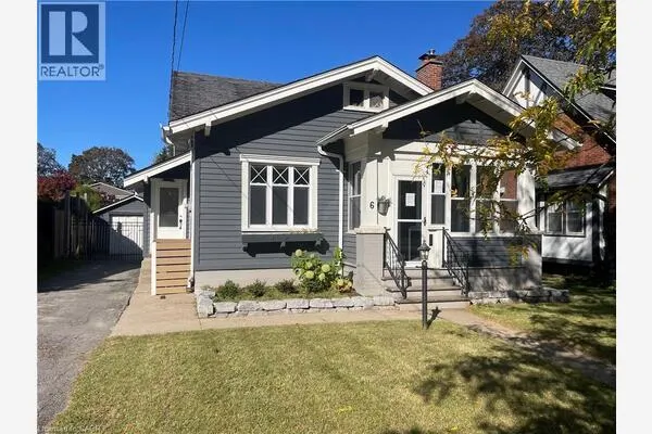 6 NELLES Boulevard