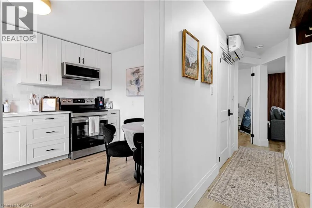 115 N AINSLIE Street Unit# 3 #3