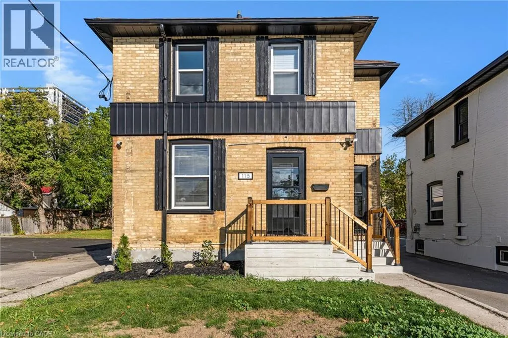 115 N AINSLIE Street Unit# 3 #3