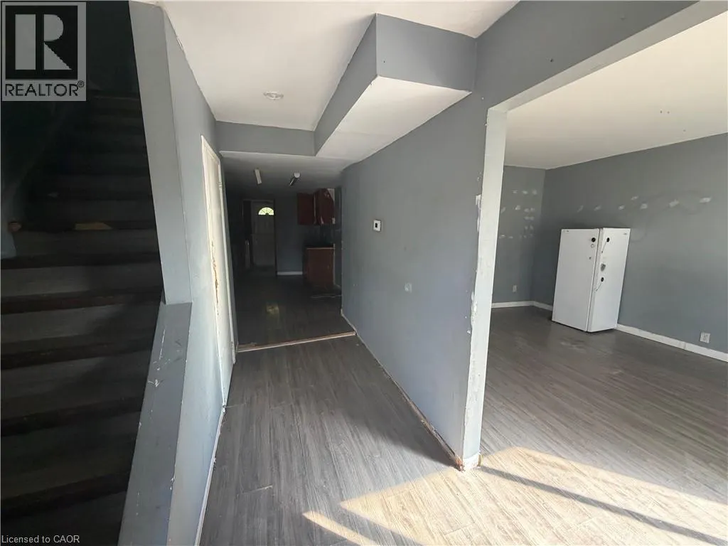 158 TRELAWNE Avenue