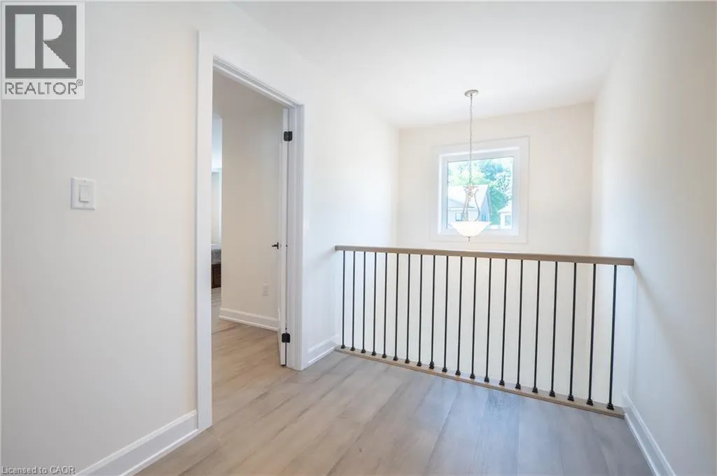 38 RIESLING Street