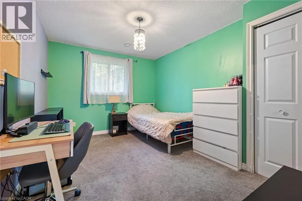 31 GILLIN Road