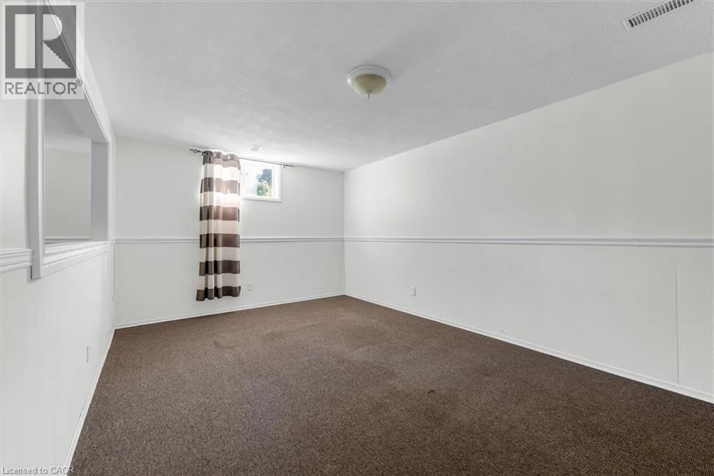 16 CRYSTAL Court
