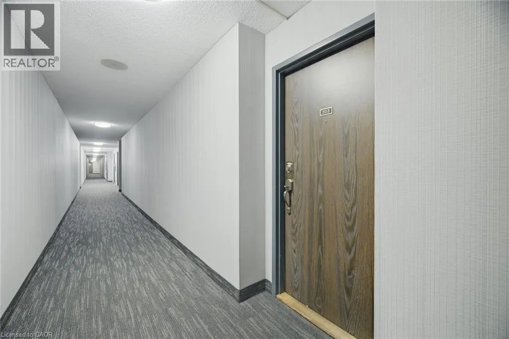 4 KINGS CROSS Road Unit# 303 #303