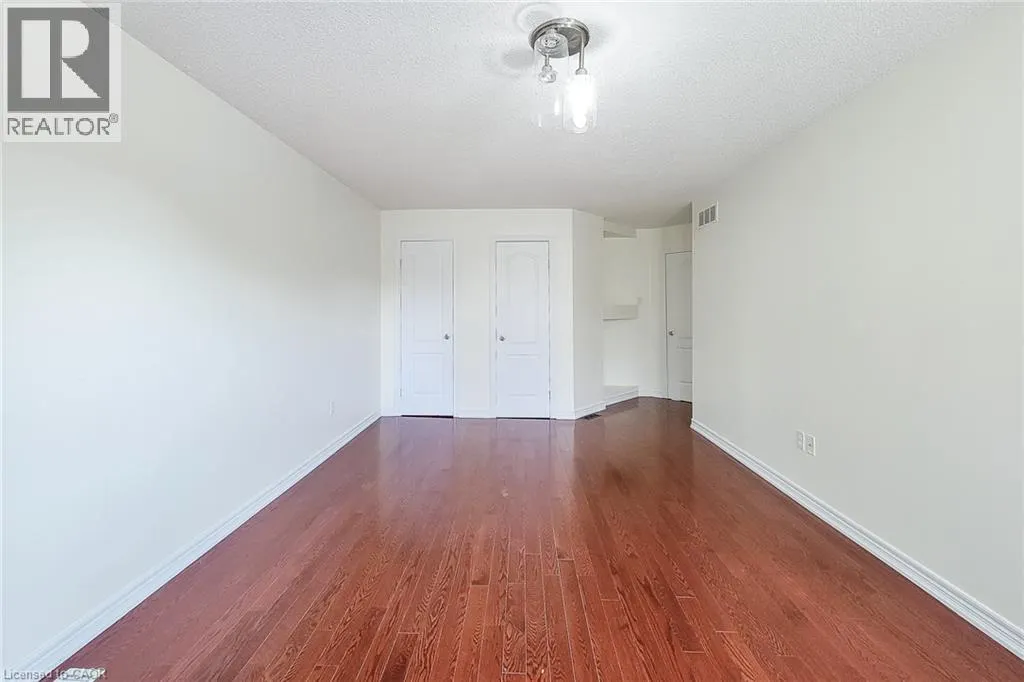 49 STONEHENGE Drive