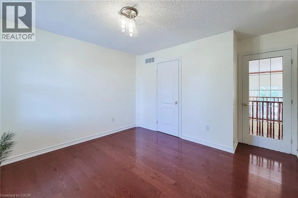 49 STONEHENGE Drive