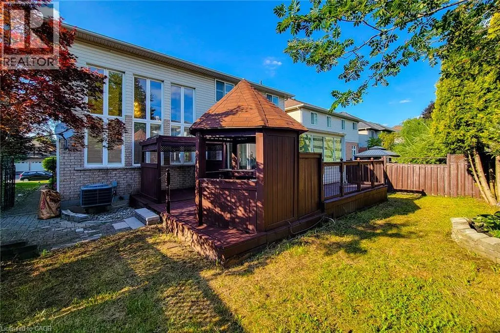 49 STONEHENGE Drive