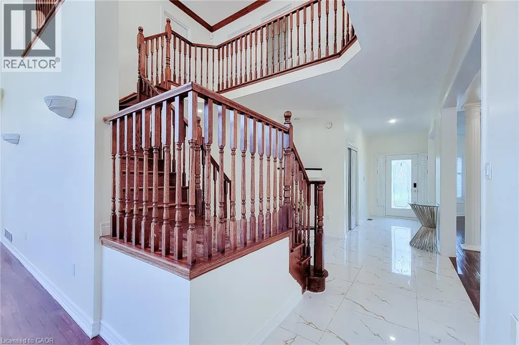 49 STONEHENGE Drive