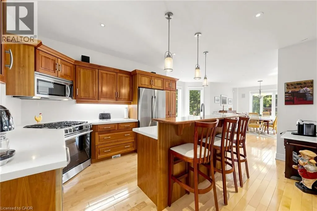118 FOXRIDGE Drive