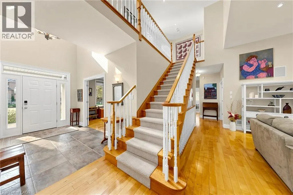 118 FOXRIDGE Drive