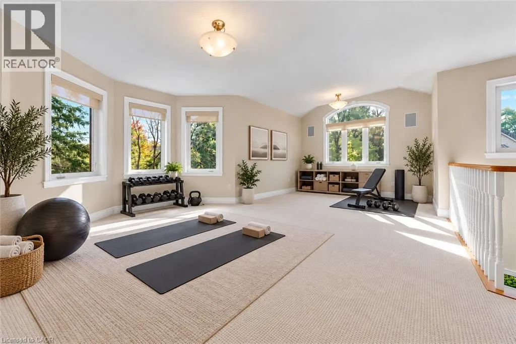 118 FOXRIDGE Drive