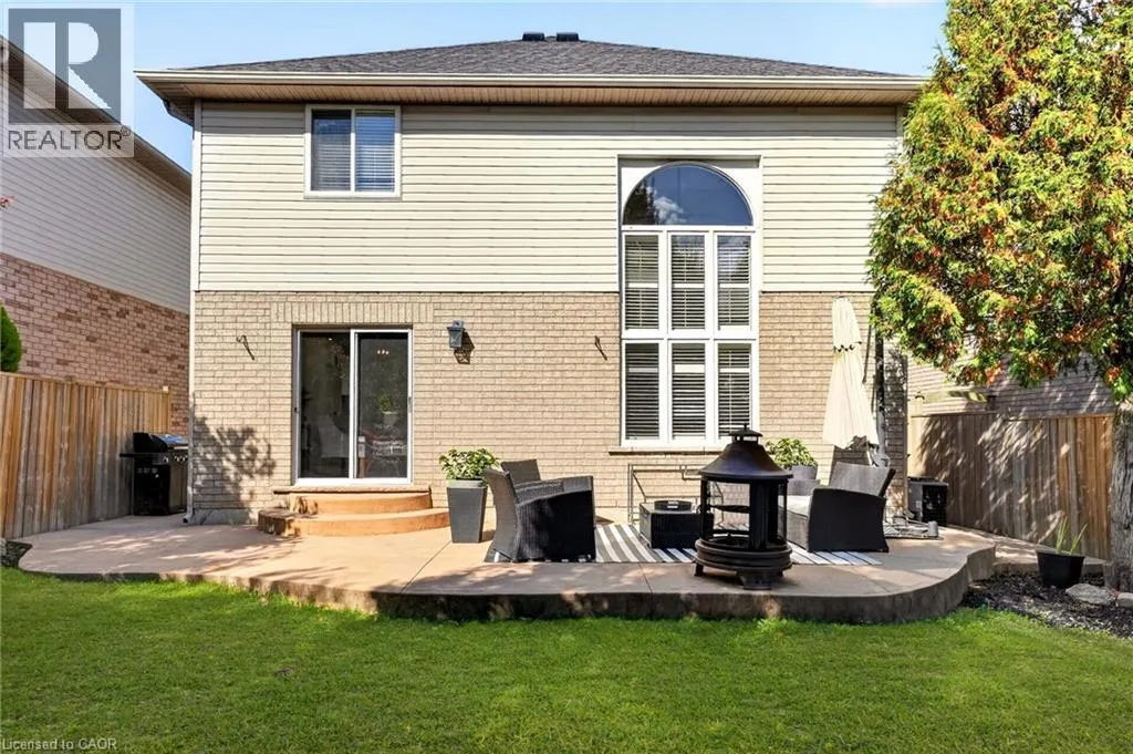 28 HOLKHAM Avenue