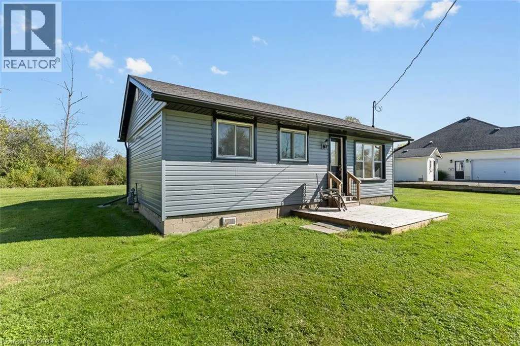 412 N WINDMILL POINT Road N