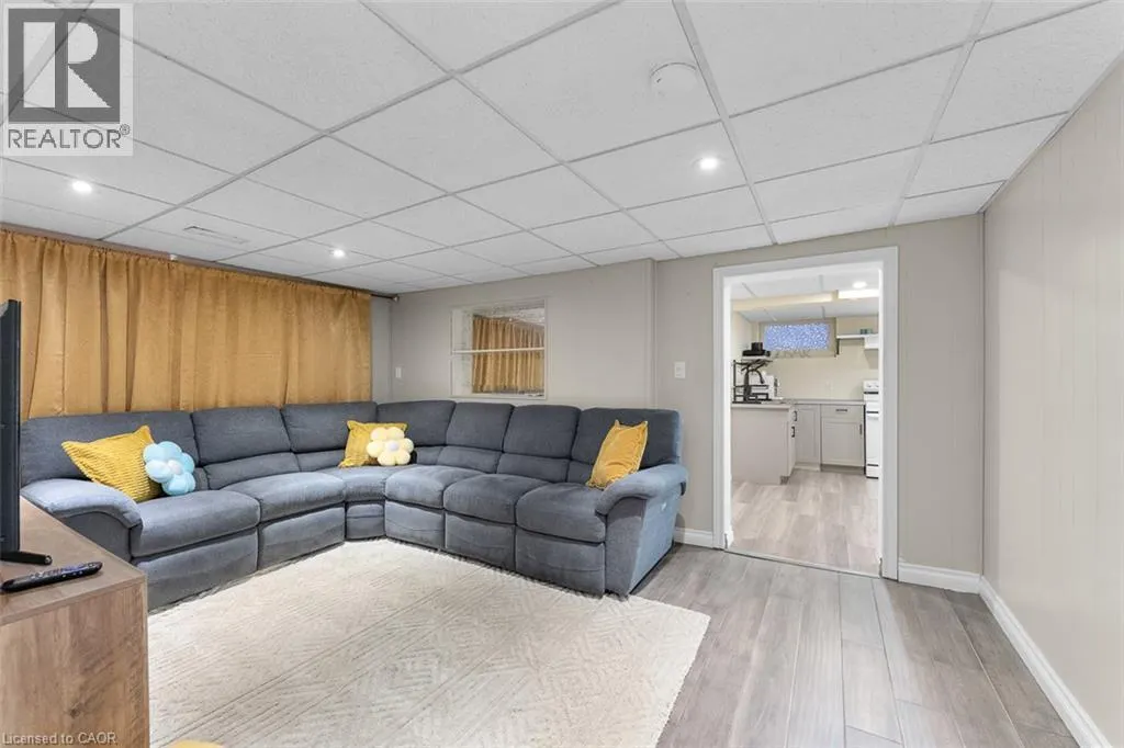 13 RIDLEY HEIGHTS Road