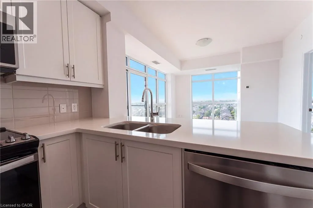 470 DUNDAS Street E Unit# 702 #702