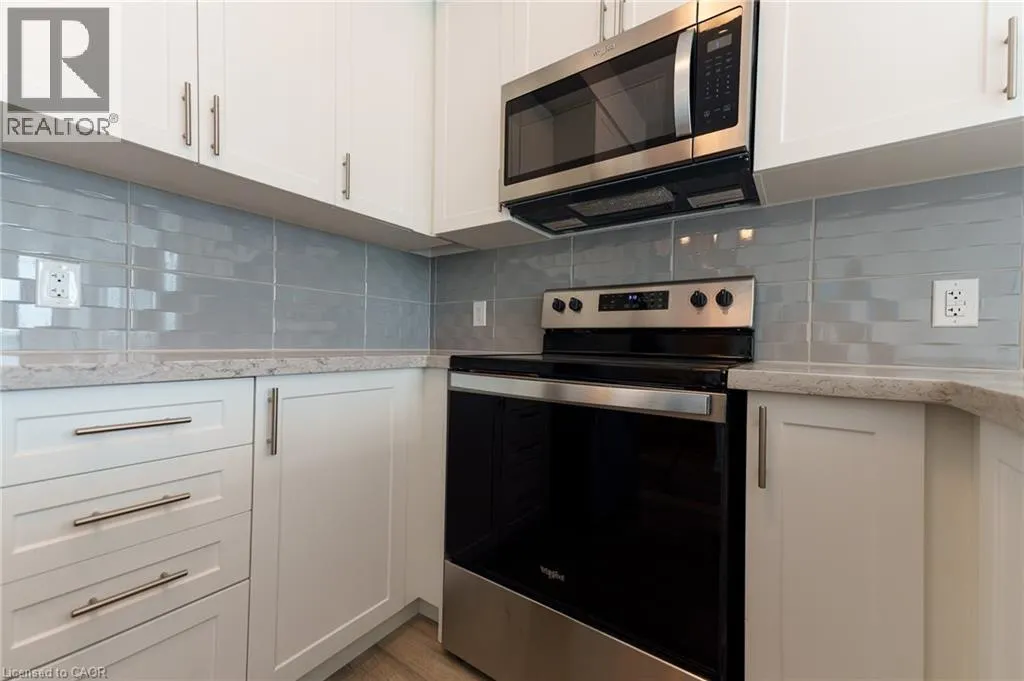 470 DUNDAS Street E Unit# 702 #702