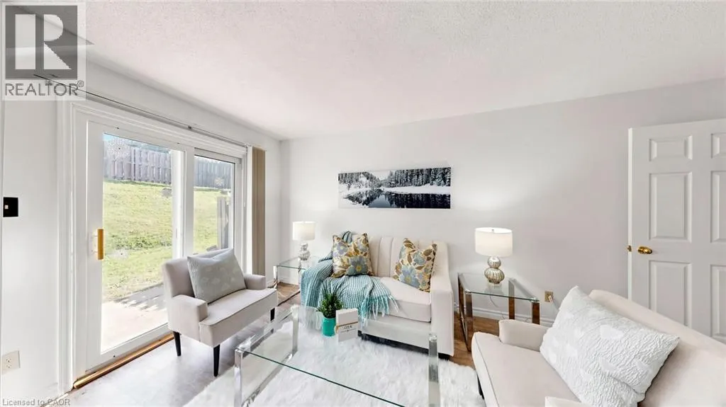 304 BLUEVALE Street Unit# B #B