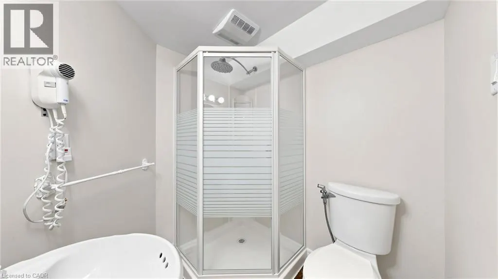 304 BLUEVALE Street Unit# B #B