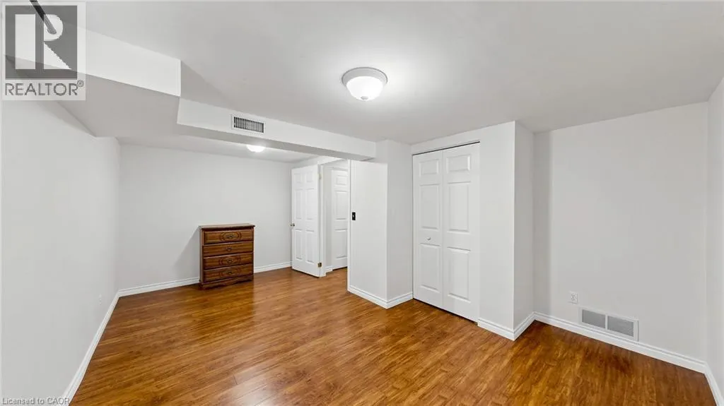 304 BLUEVALE Street Unit# B #B