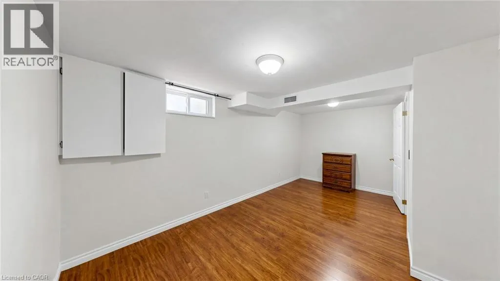 304 BLUEVALE Street Unit# B #B