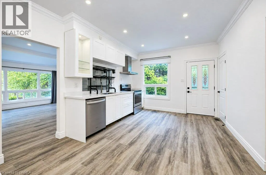 65 BROADWAY Street W Unit# 1 #1
