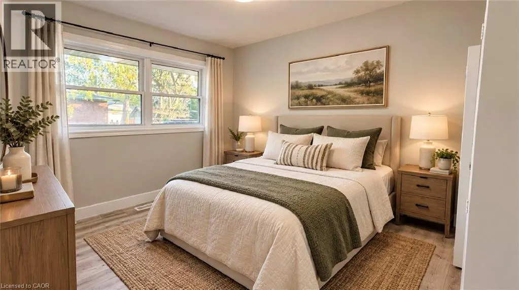 131 KINZIE Avenue Unit# Main Floor #Main Floor