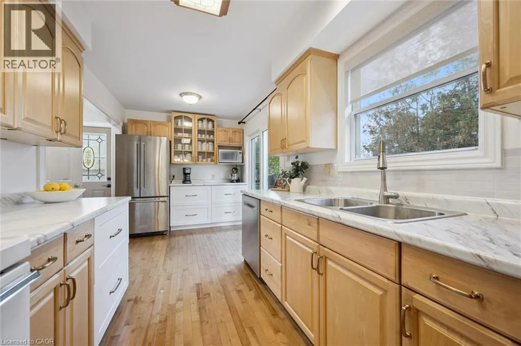 143 HILLBROOK Crescent