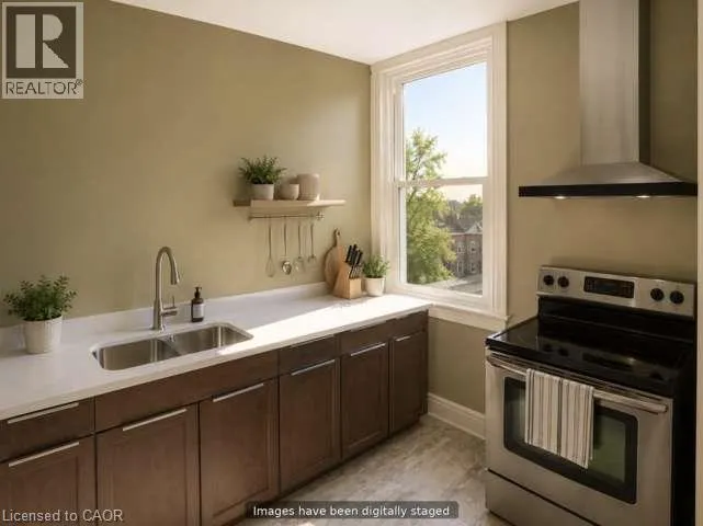 107 BRANT Avenue Unit# Upper #Upper