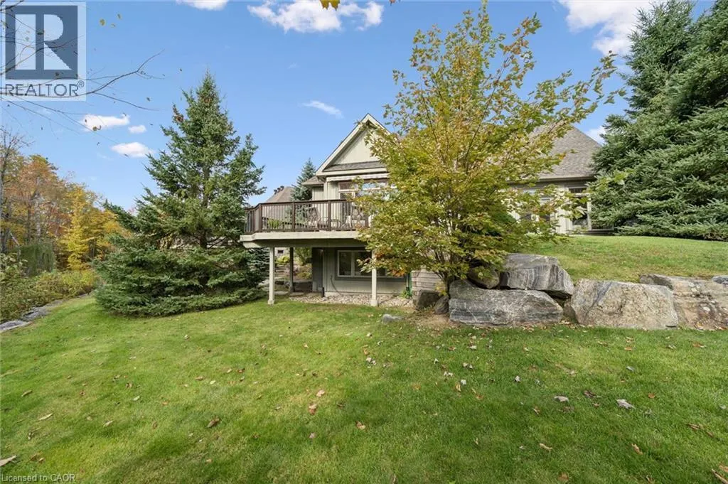15 BREAKWATER Court