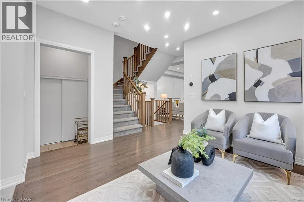 13 STEADMAN Street