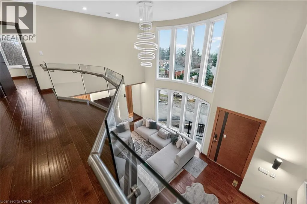 237B MAIN Street W