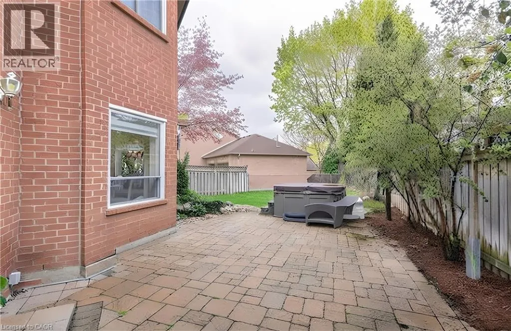 6654 MOCKINGBIRD Lane