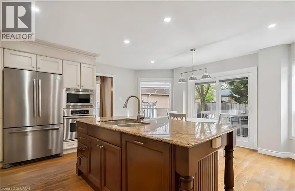 6654 MOCKINGBIRD Lane