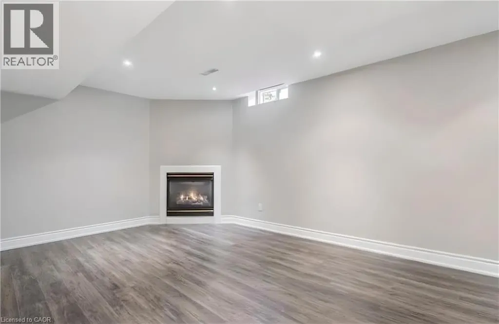 6654 MOCKINGBIRD Lane